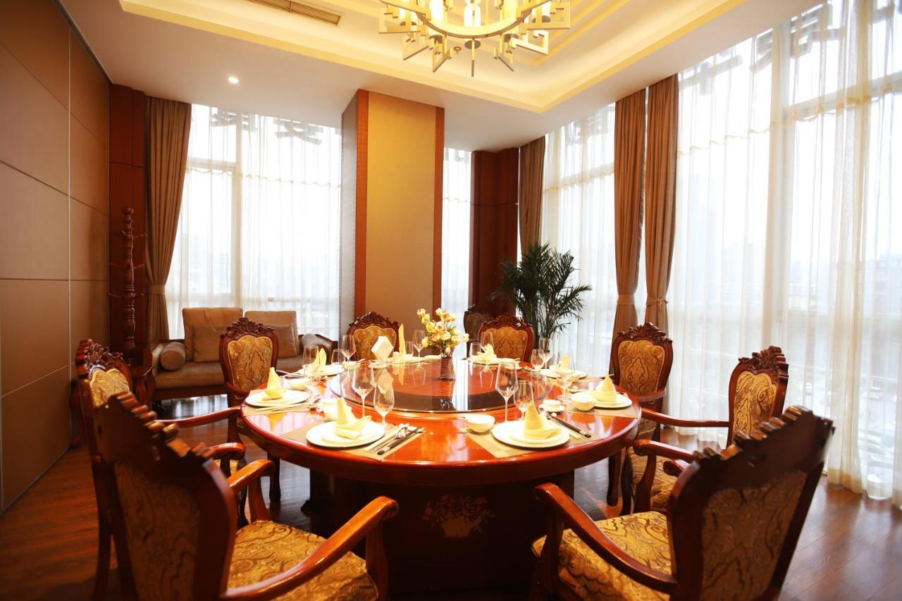 United Kingson Hotel Chengdu Exterior photo